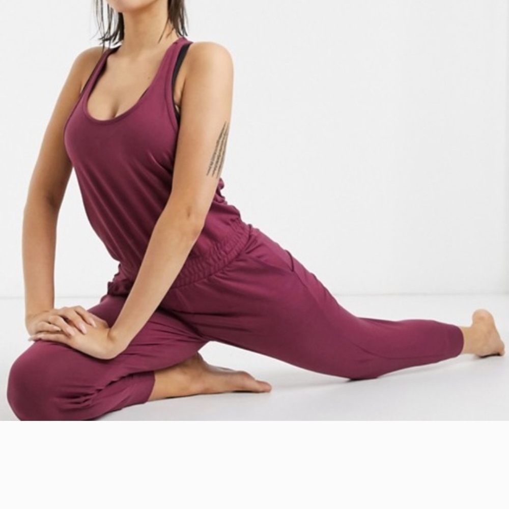 Nike Dri-fit Sleeveless Jumper Yoga Jumpsuit Boho One Piece Burgundy Size M/L